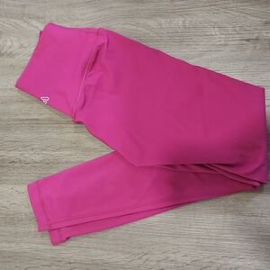 Alyth Full Length Pink Leggings NWOT
